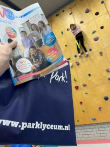 Isabella met de VO Gids bij het Parklyceum in Almere